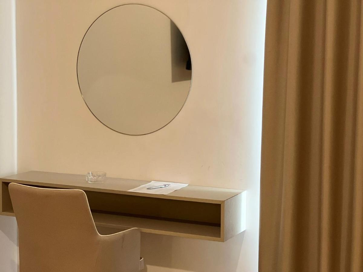 Hotel Futuro Aversa Kültér fotó