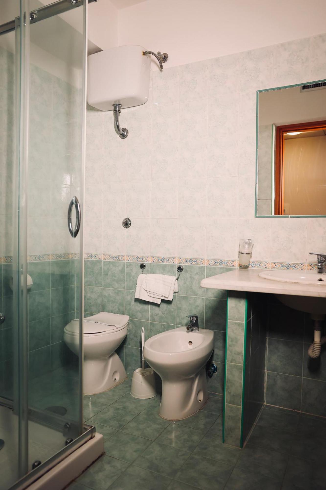 Hotel Futuro Aversa Kültér fotó