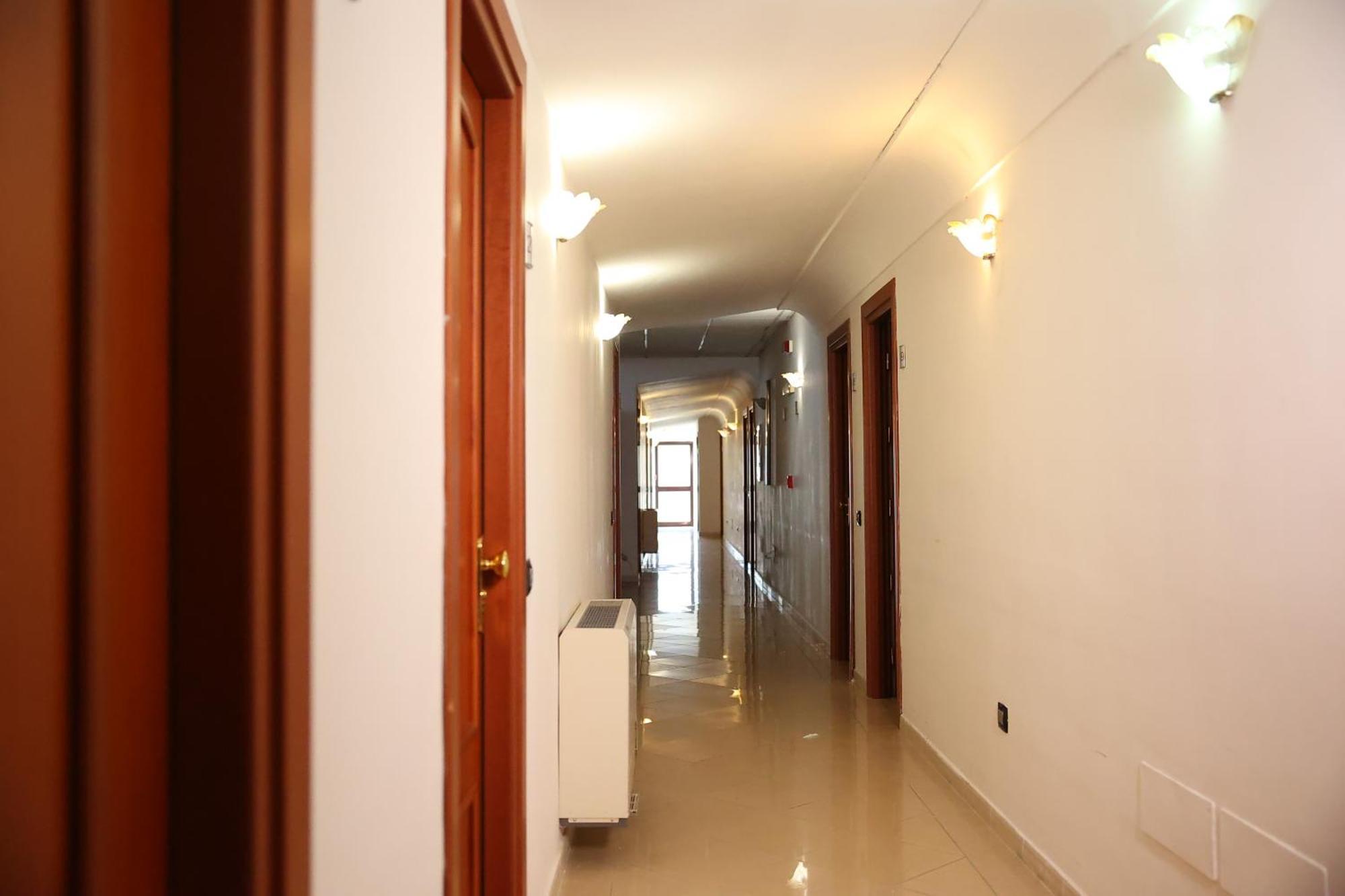 Hotel Futuro Aversa Kültér fotó